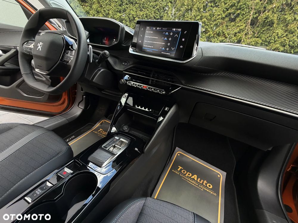 Peugeot 2008 1.2 PureTech Allure Pack S&S EAT8 - 17