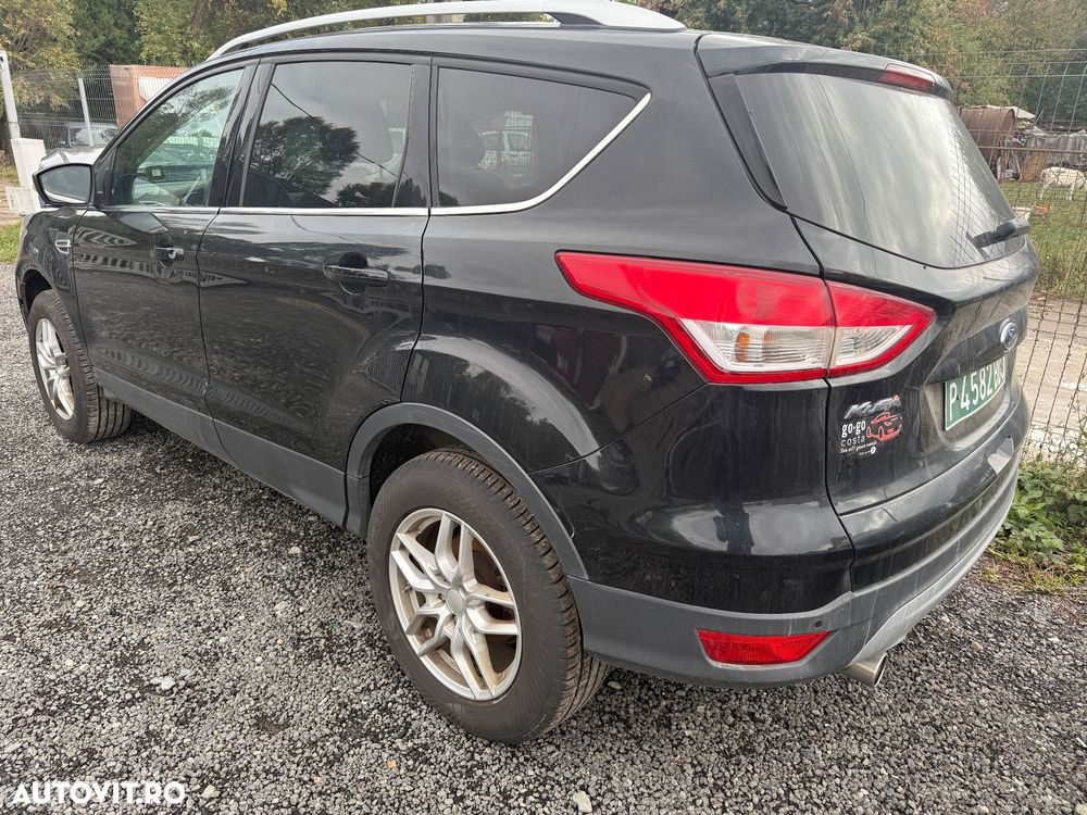 Ford Kuga 2.0 TDCi 4WD Powershift Titanium - 11
