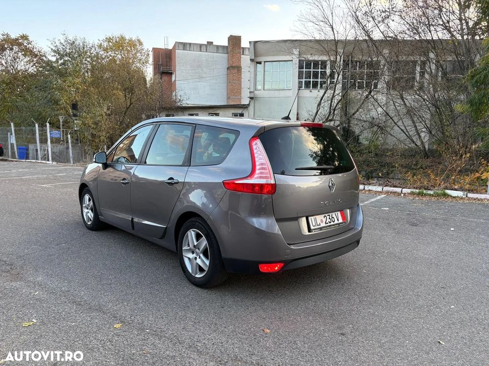 Renault Grand Scenic dCi 110 LIMITED - 4