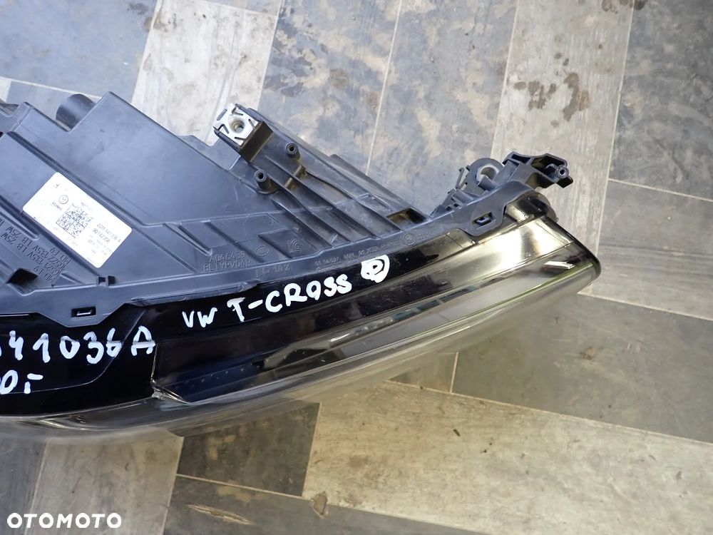 VW T-CROSS LAMPA PRAWA 2GM941036A - 3