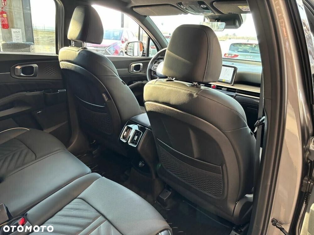 Kia Sorento - 22