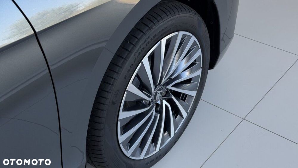 Skoda Superb 2.0 TDI SCR 4x4 L&K DSG - 36