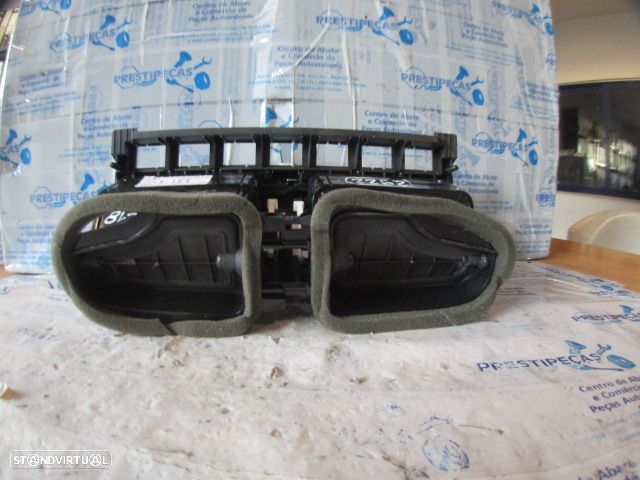 Grelha Friso 6RF819728 VW POLO 6R FASE 1 2014 1.6TDI 90CV 5P VERMELHO MEIO GRE VENTILAÇÃO - 2