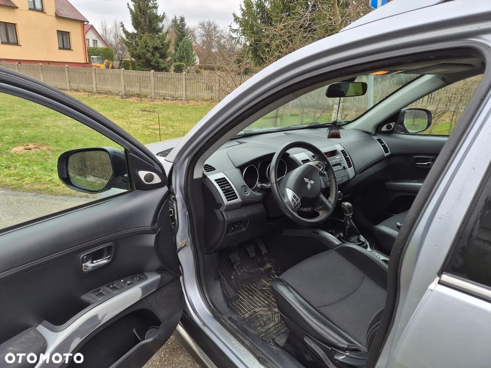 Mitsubishi Outlander 2.2 DID Instyle NAVI EU5 - 5