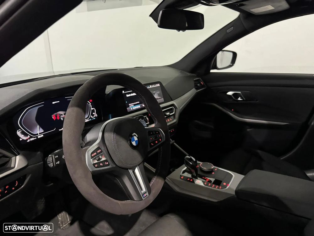BMW 330 e Pack M Auto - 10