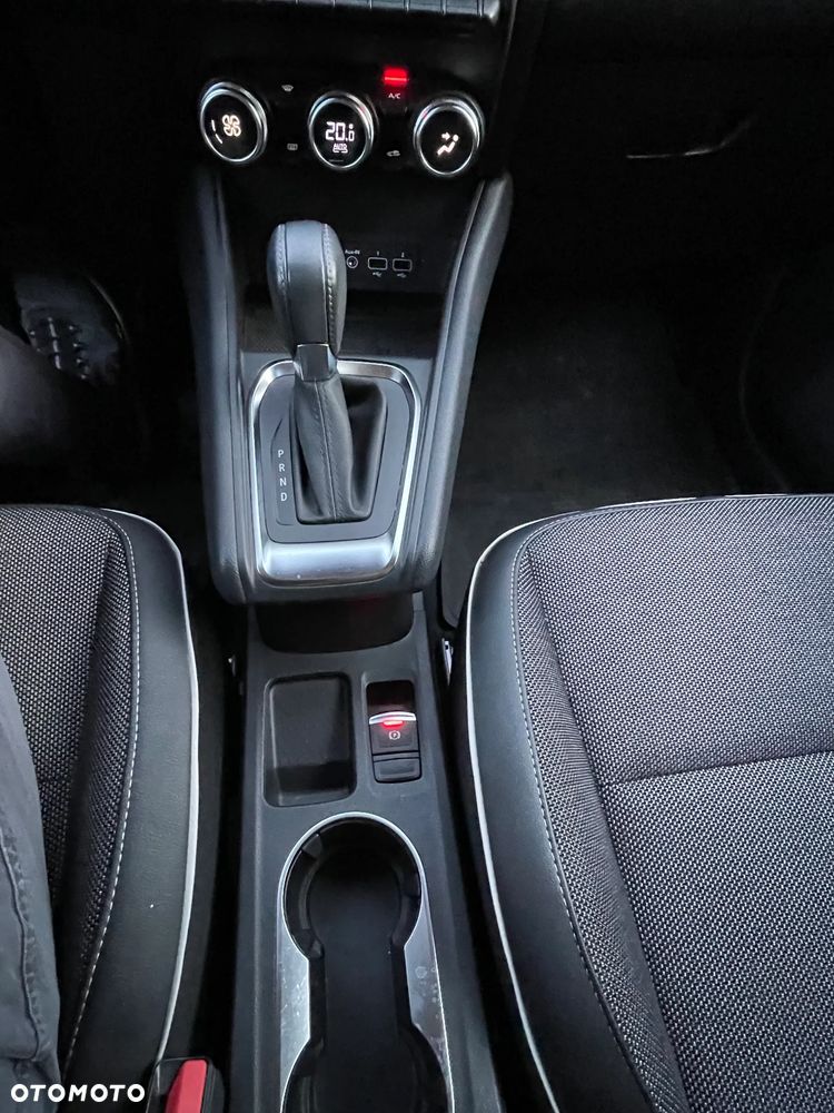 Renault Captur 1.3 TCe mHEV Intens EDC - 19