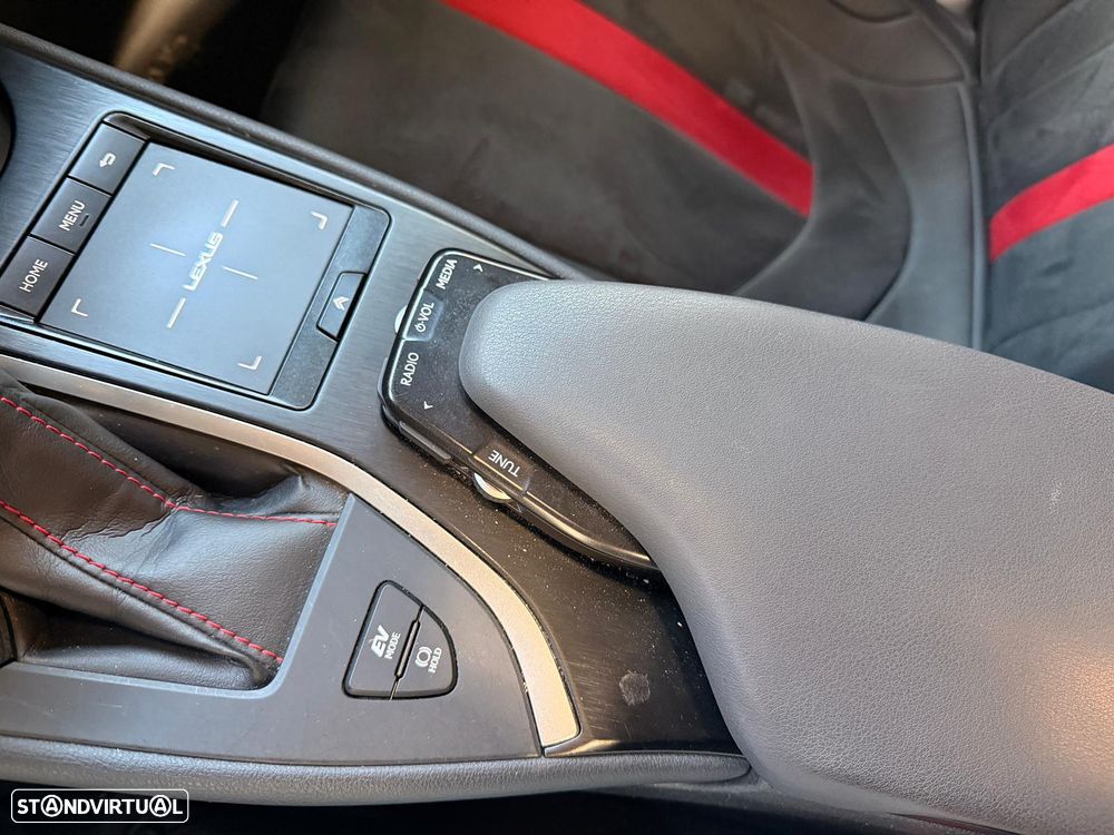 Lexus UX 250h F Sport - 22