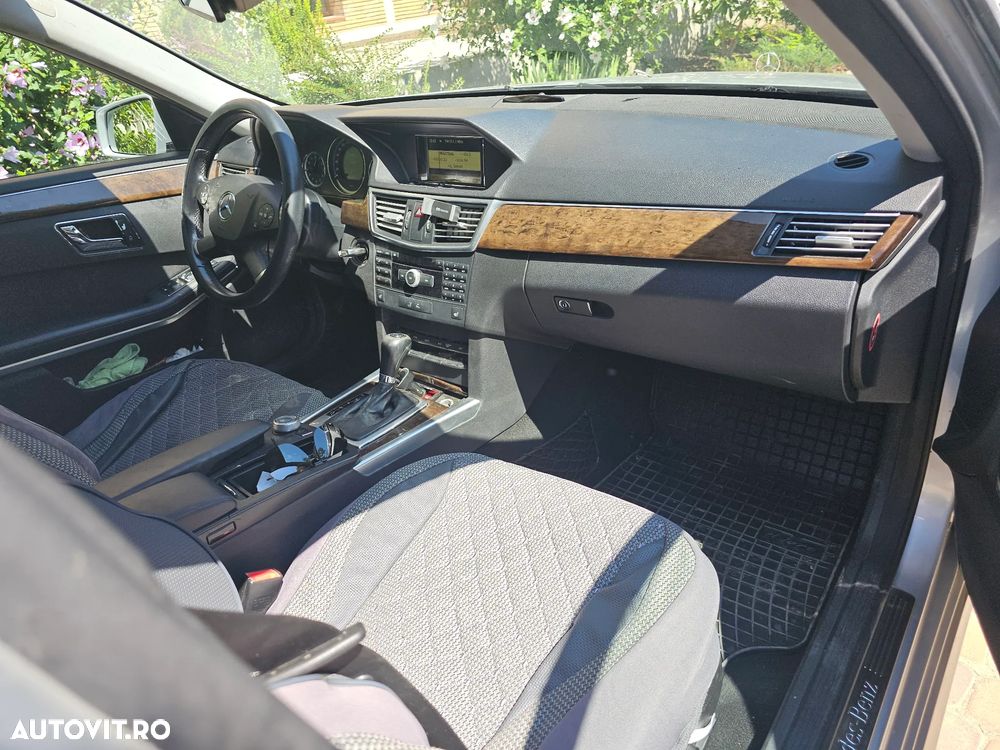 Mercedes-Benz E - 7