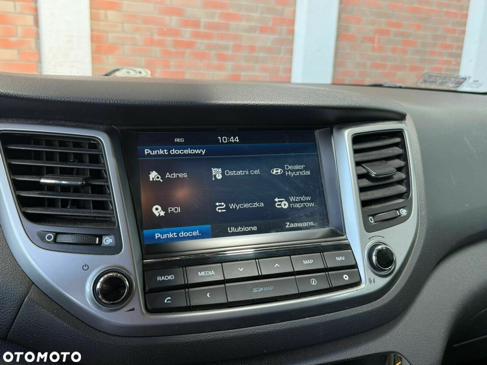 Hyundai Tucson 1.6 GDI BlueDrive Comfort 2WD - 23
