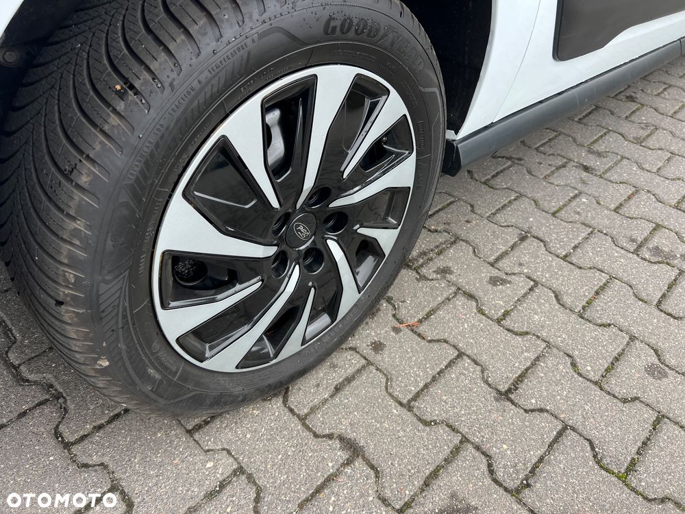 Ford Transit Connect - 7