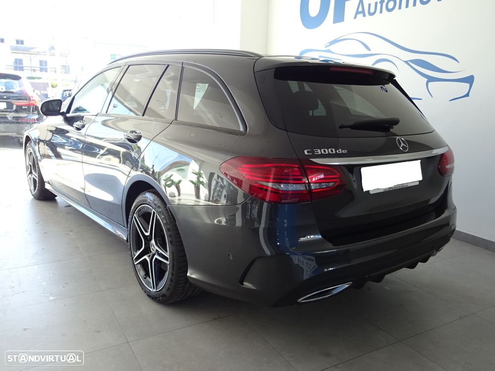 Mercedes-Benz C 300 de AMG Line - 4