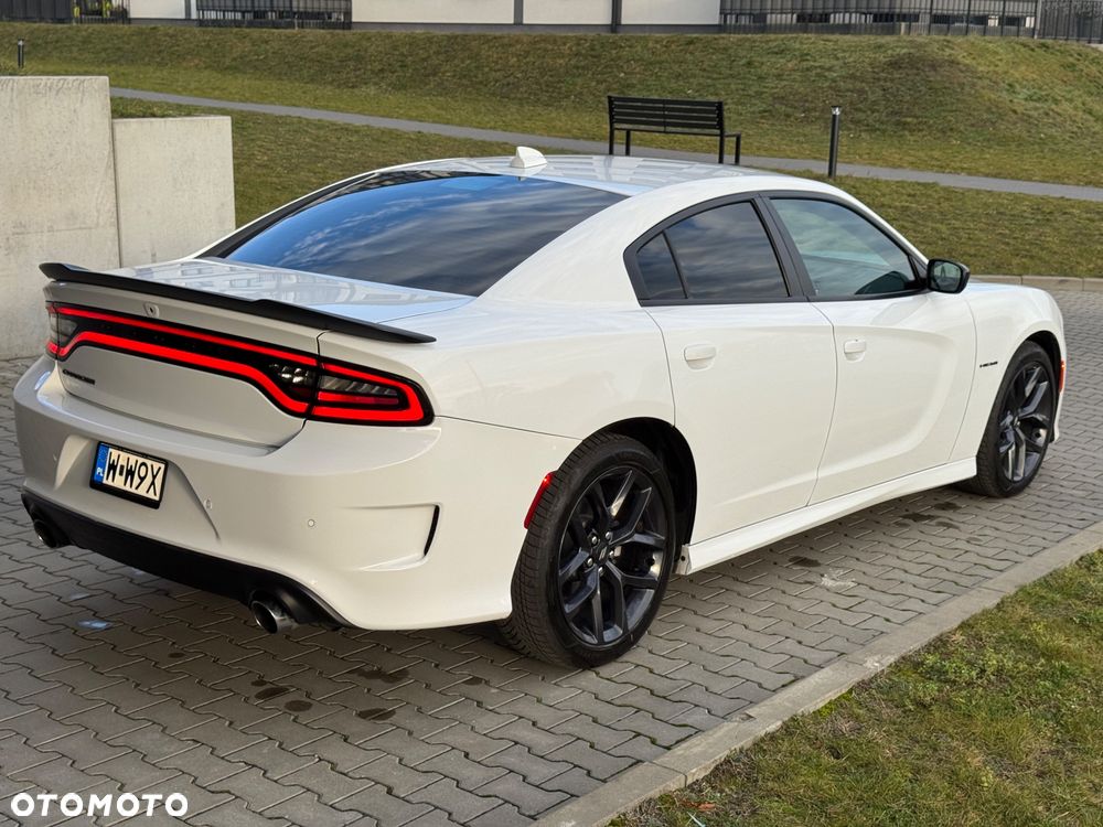 Dodge Charger 5.7 R/T - 14