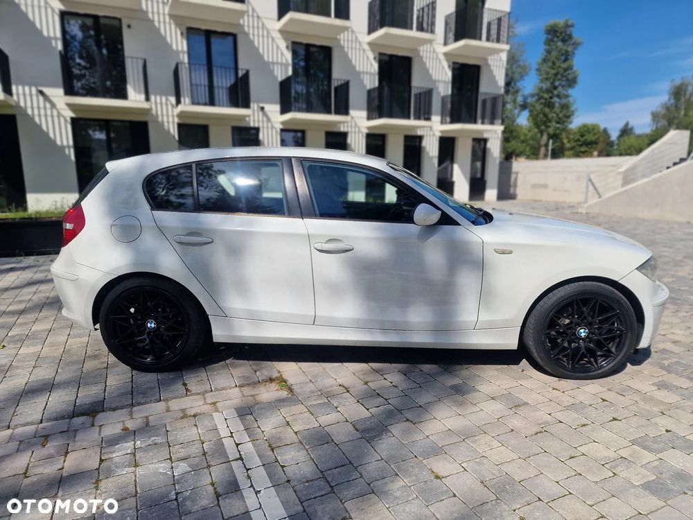 BMW Seria 1 116i - 4