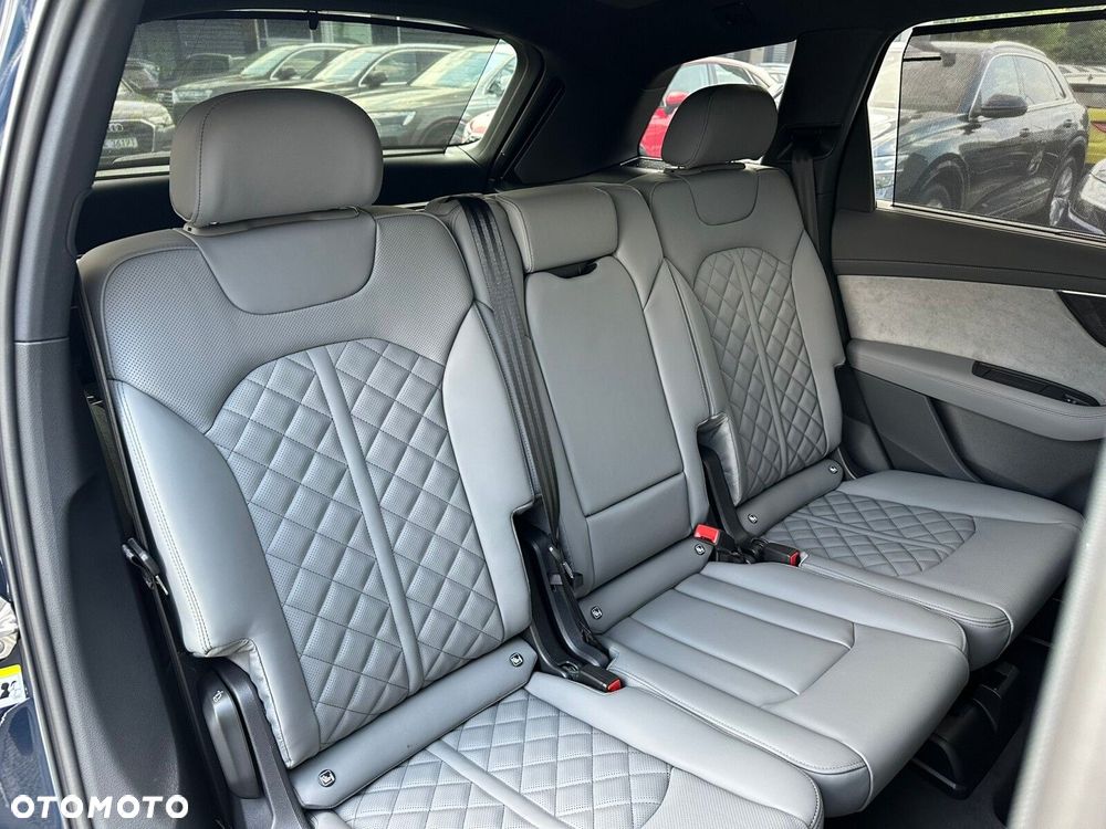 Audi Q7 - 28