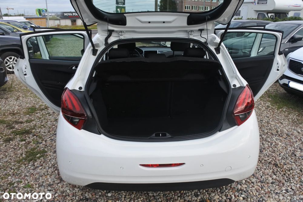 Peugeot 208 PureTech 110 Stop & Start EAT6 Allure - 12