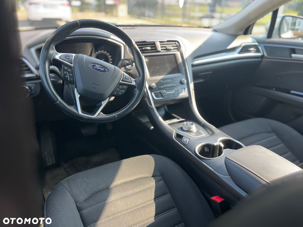 Ford Mondeo 2.0 EcoBlue Edition - 4