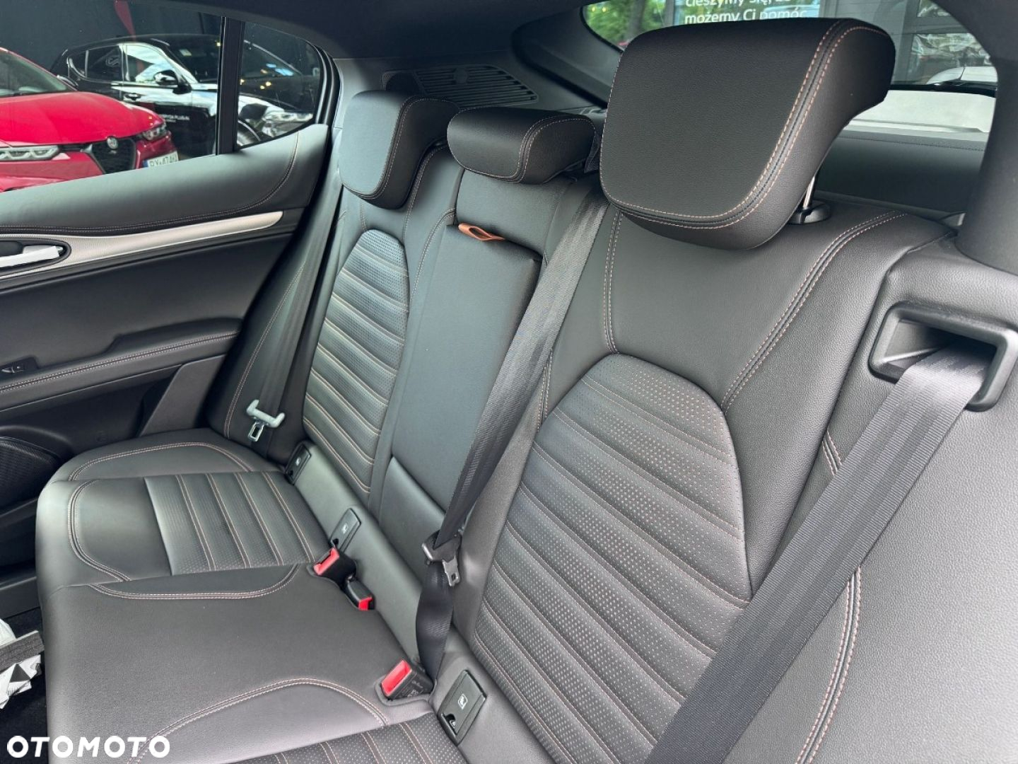 Alfa Romeo Stelvio - 18