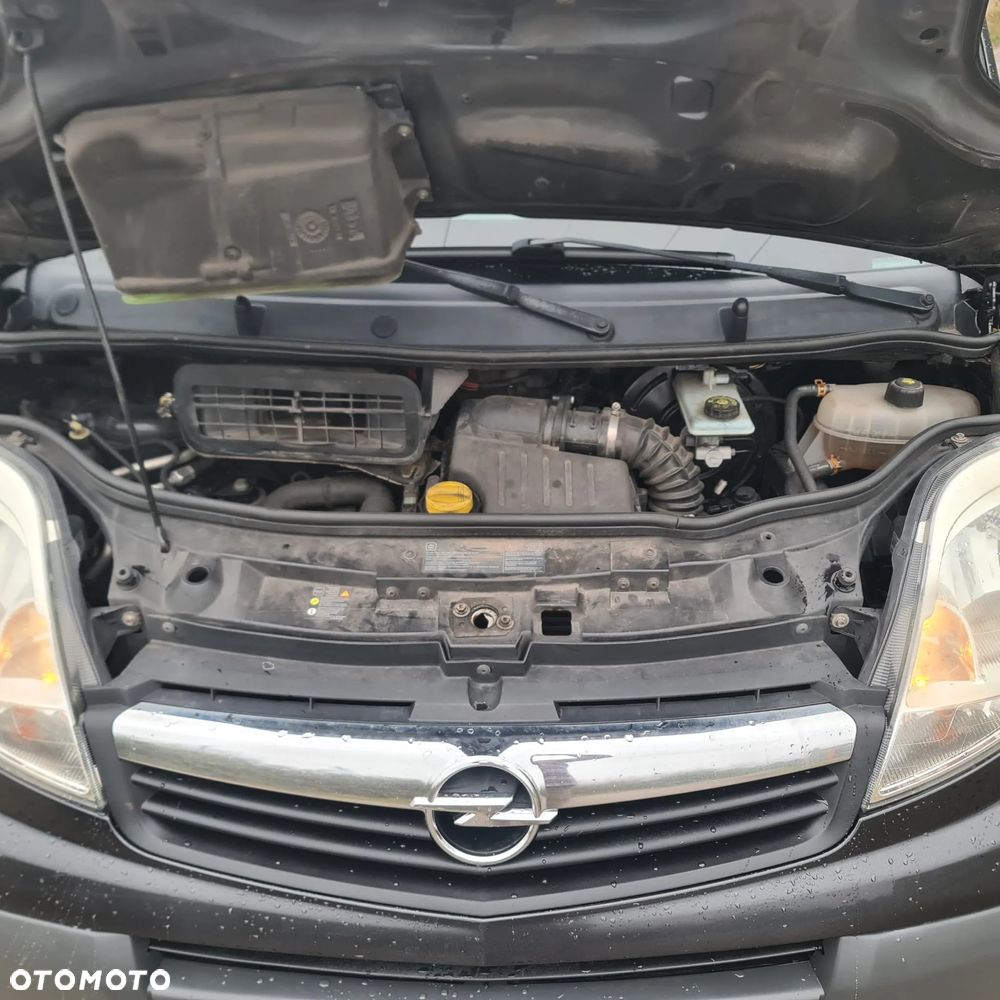 Opel VIVARO - 13