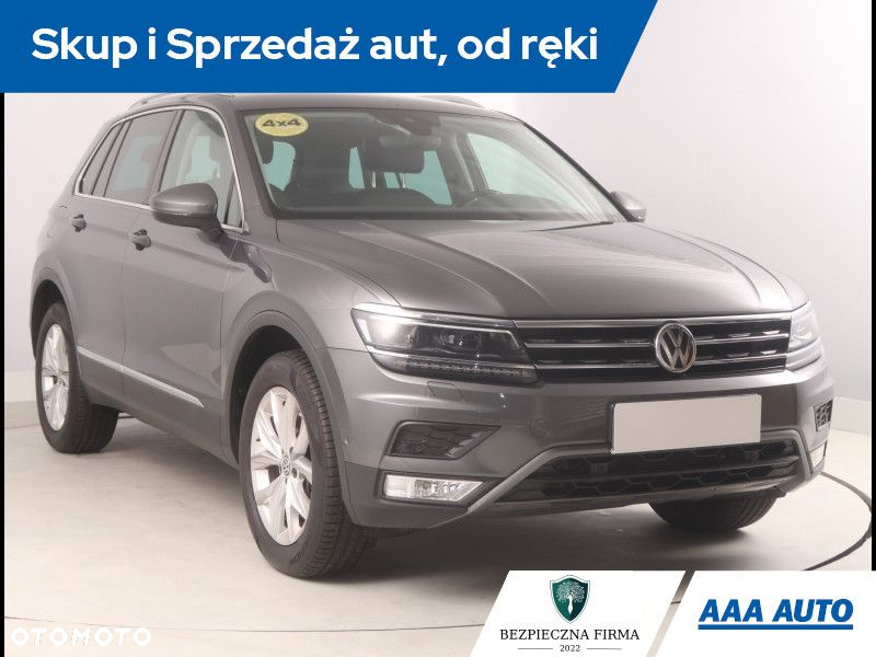 Volkswagen Tiguan - 2