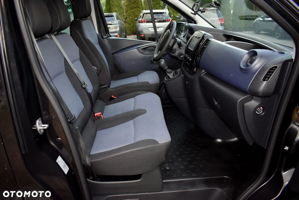 Opel Vivaro - 28