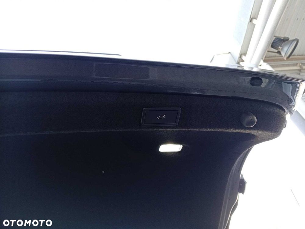 Skoda Superb 2.0 TDI SCR 4x4 Edition 130 DSG - 23