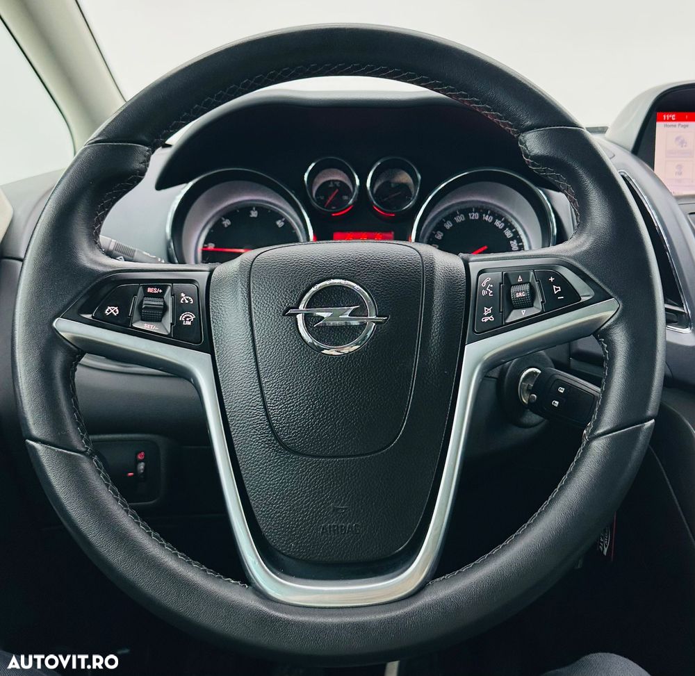 Opel Zafira Tourer 2.0 CDTI ECOTEC Cosmo - 28