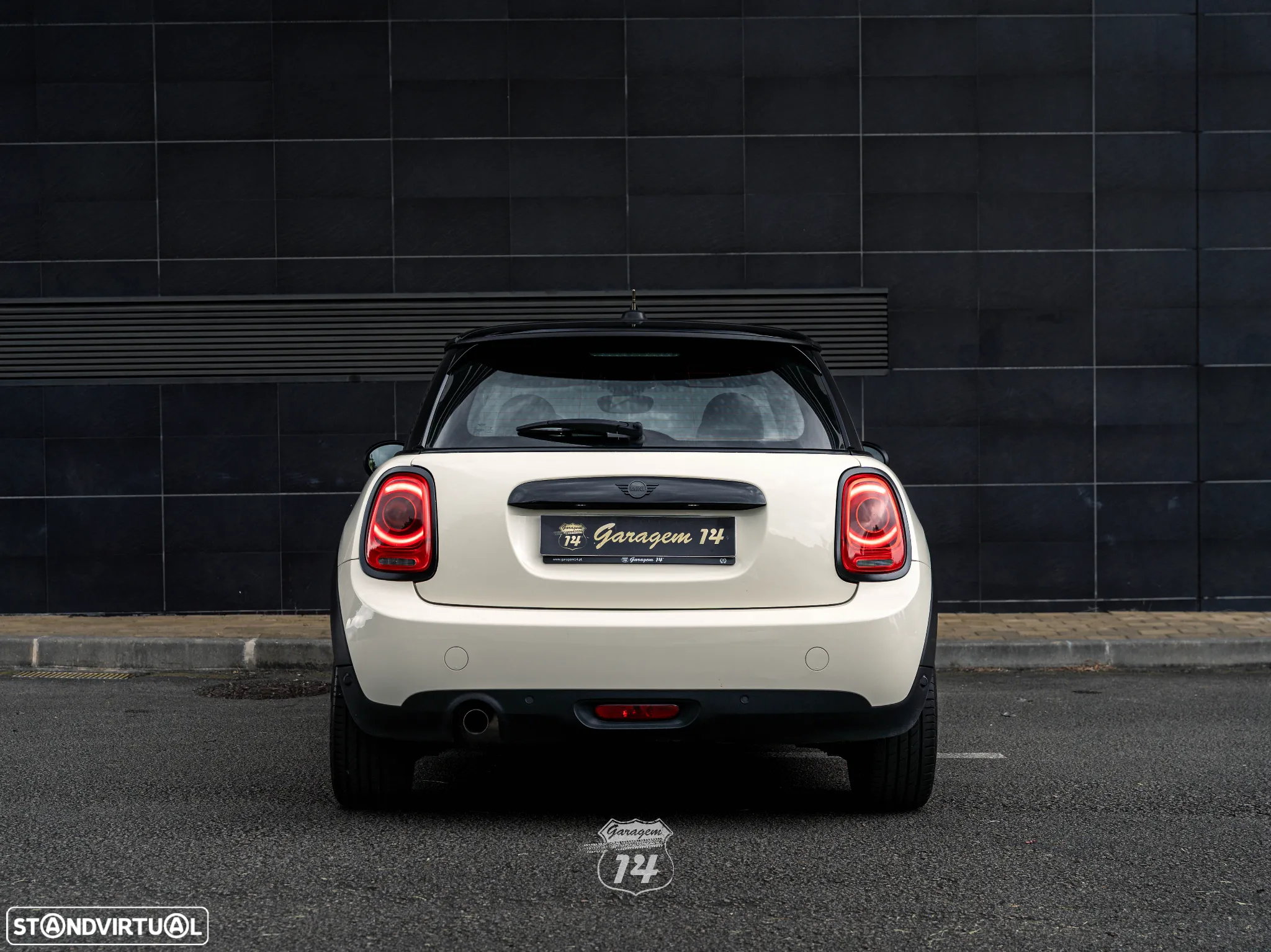 MINI 3 Portas One D - 8