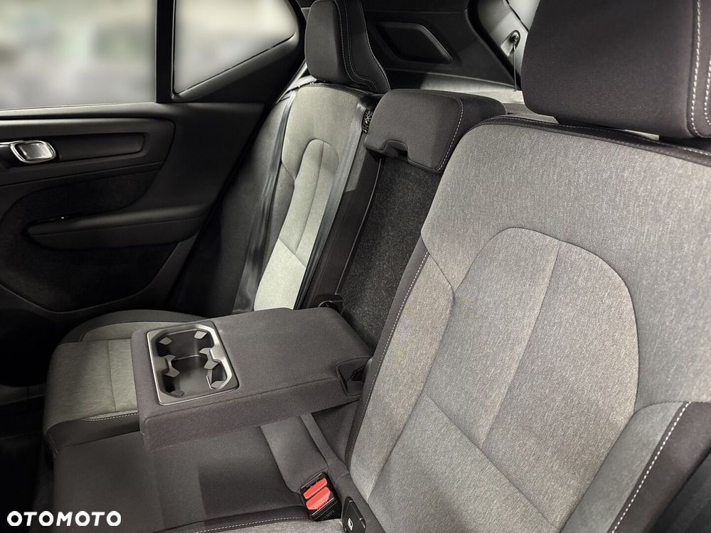 Volvo XC 40 B3 Core - 11