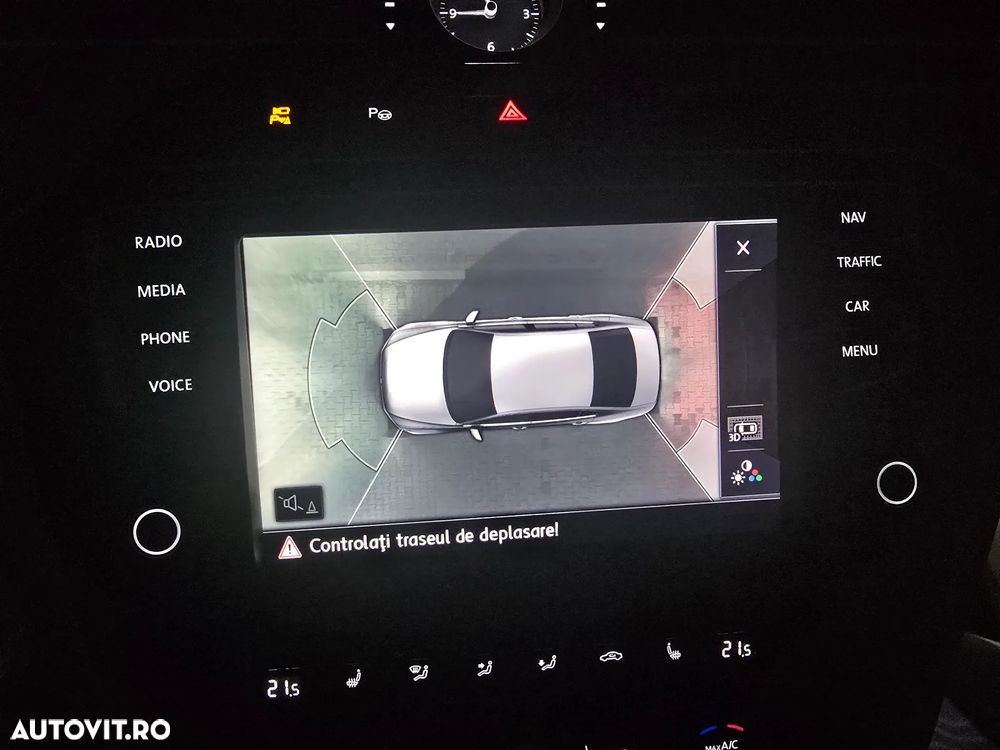 Volkswagen Passat - 32