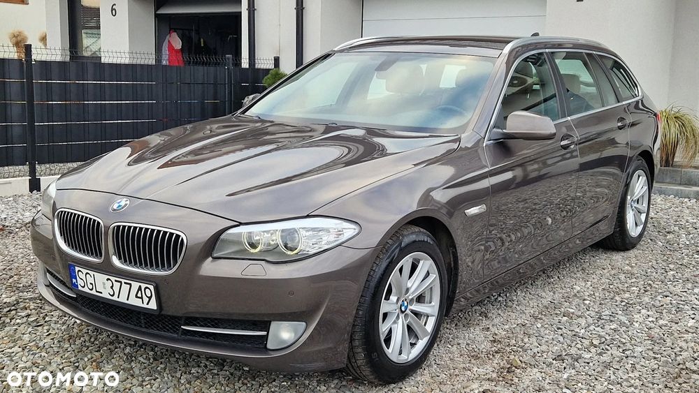 BMW Seria 5 520d Sport-Aut - 28