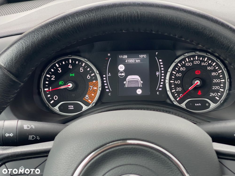 Jeep Renegade 1.0 T-GDI Night Eagle - 29