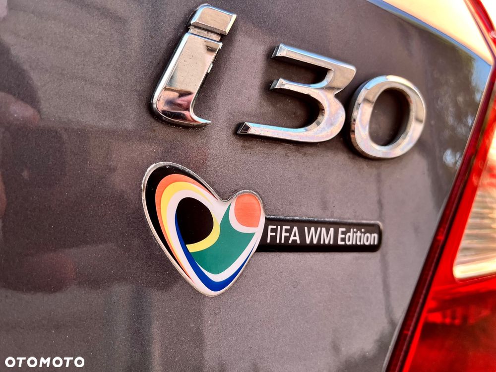 Hyundai i30 1.4 FIFA WM Edition - 17