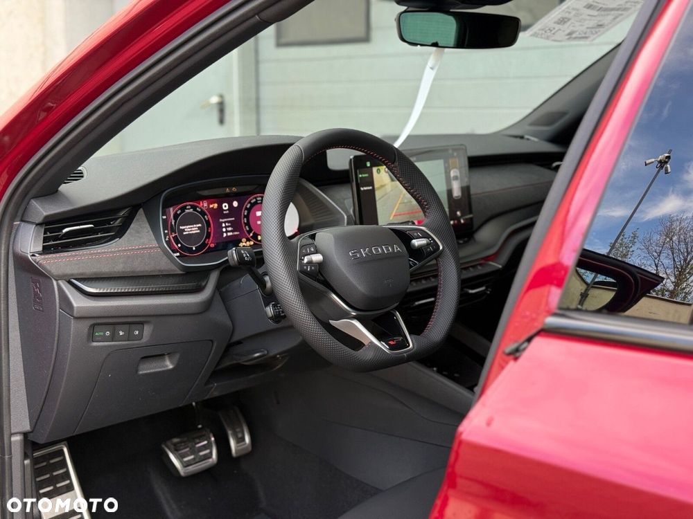 Skoda Octavia 2.0 TSI RS DSG - 15