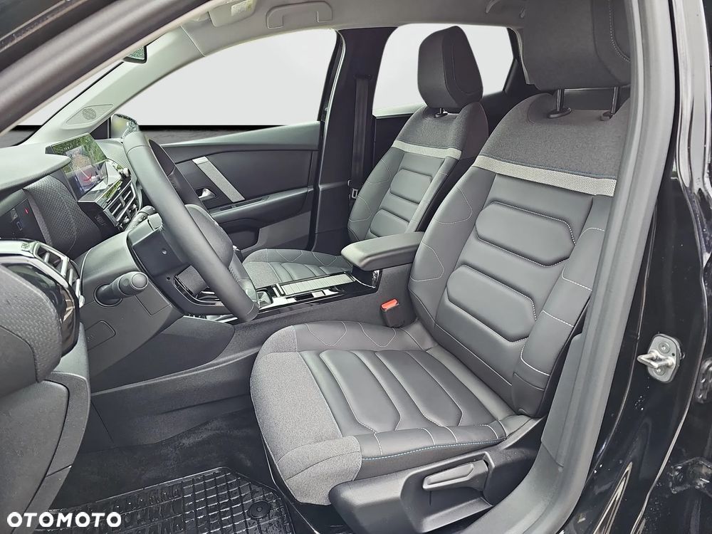 Citroën C4 1.2 PureTech Max S&S - 12