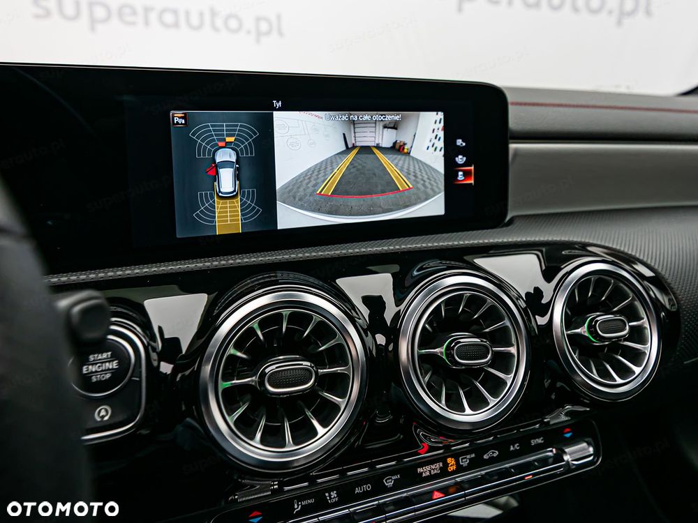 Mercedes-Benz CLA 250 4-Matic AMG Line 7G-DCT - 22