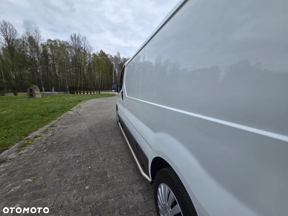 Opel Vivaro - 12