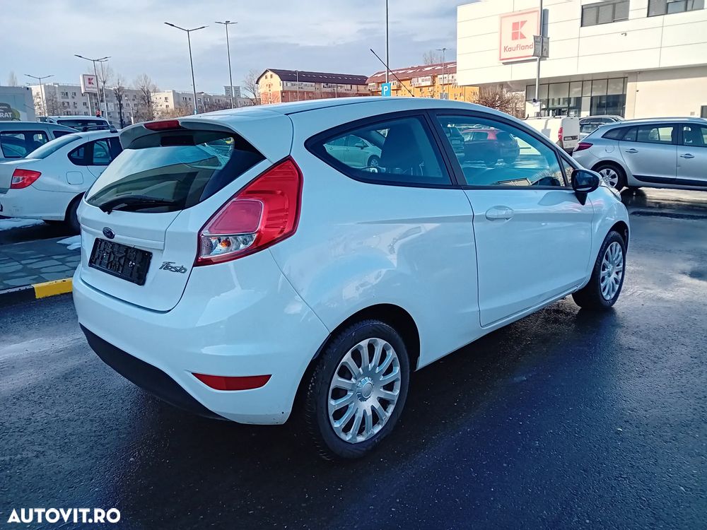 Ford Fiesta 1.25 Celebration - 4