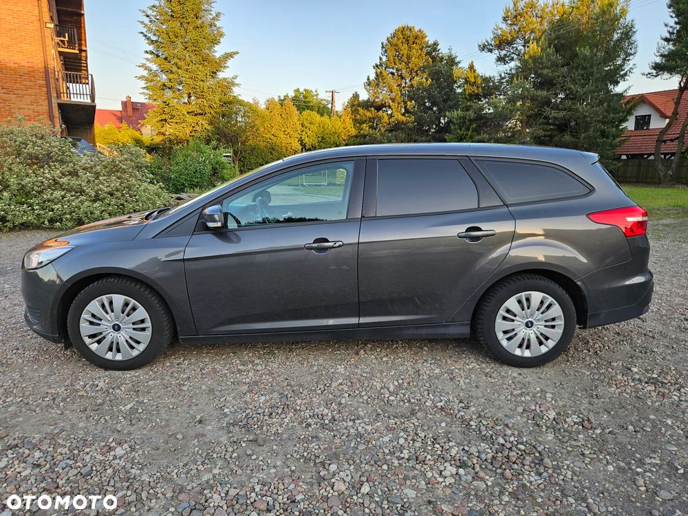 Ford Focus 1.0 EcoBoost Trend - 3