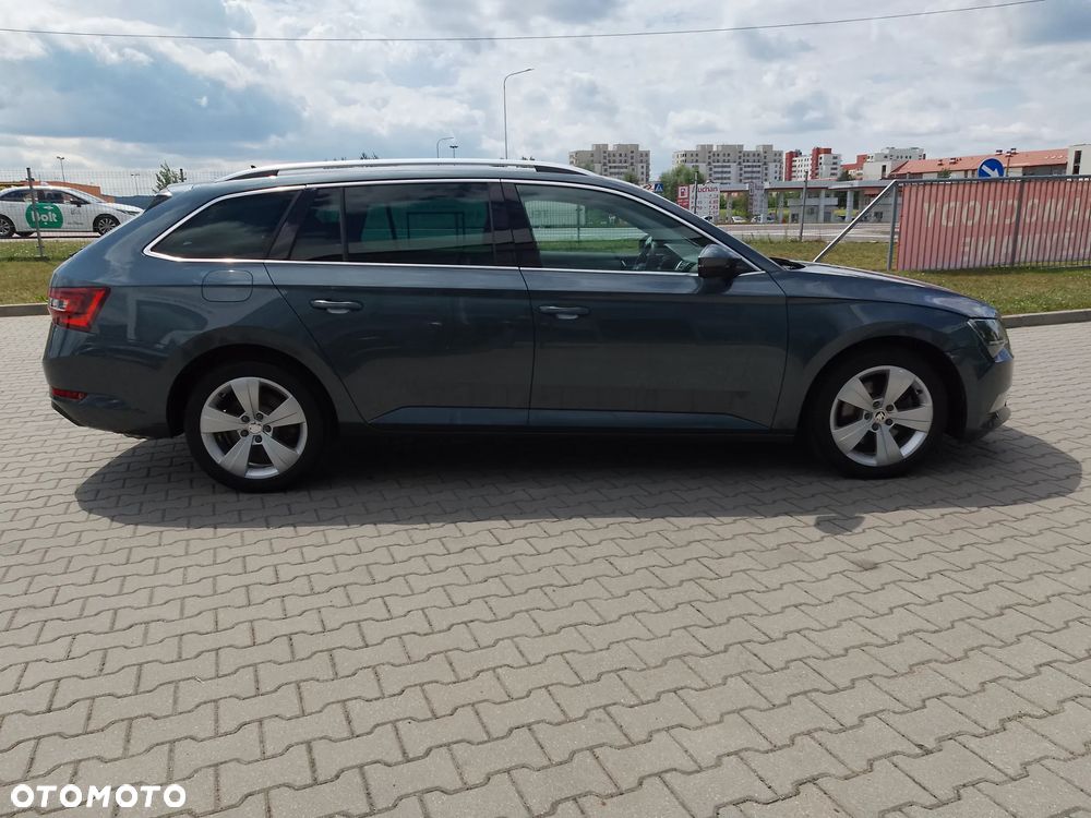Skoda Superb 1.5 TSI Ambition - 5