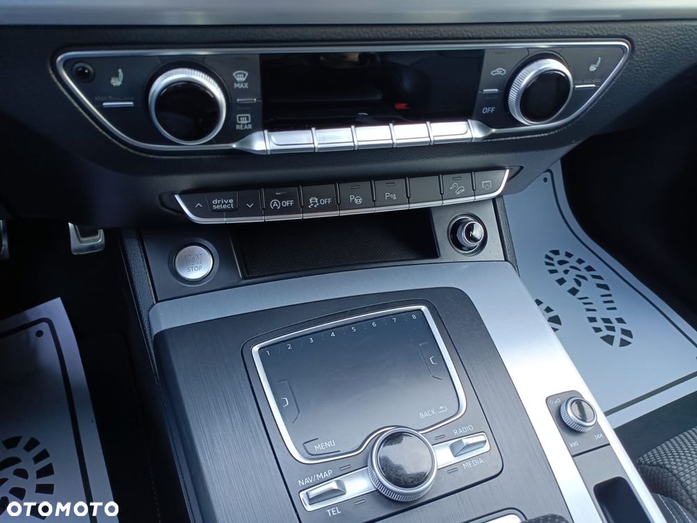 Audi Q5 2.0 TDI Quattro S tronic - 36