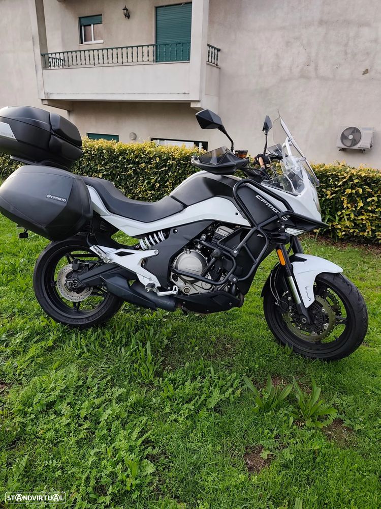 CF Moto 650MT Grande tourer - 1
