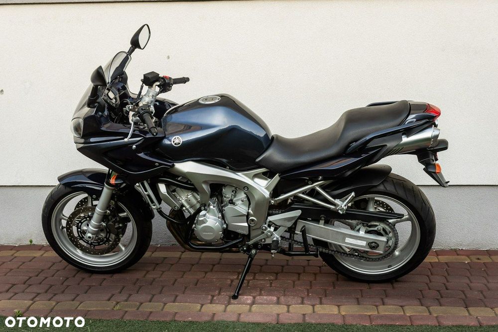 Yamaha FZ - 5