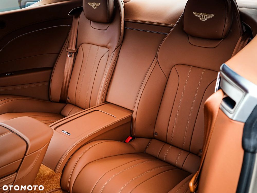 Bentley Continental GT V8 S - 29