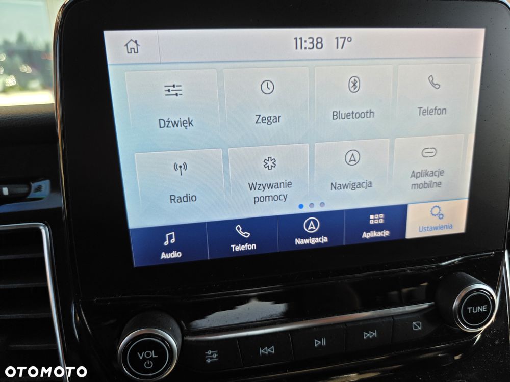 Ford Tourneo Custom - 37