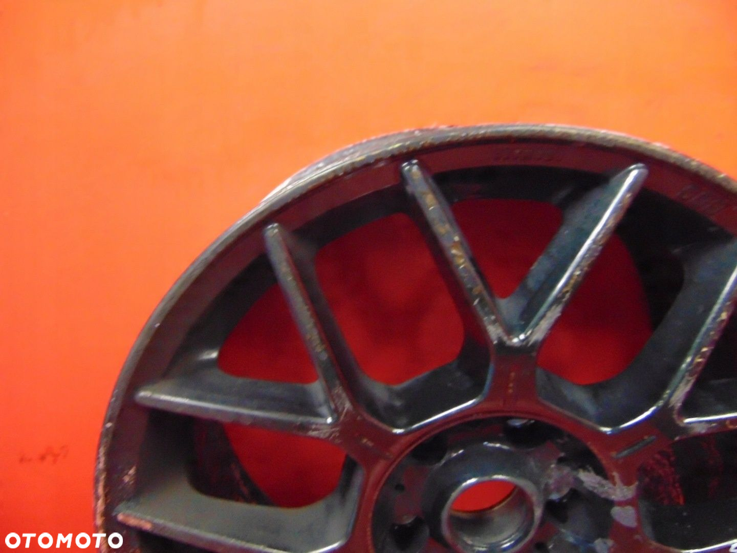FELGA BBS XR0107 ALUMINIOWA 18 5x120 8J ET45 - 3