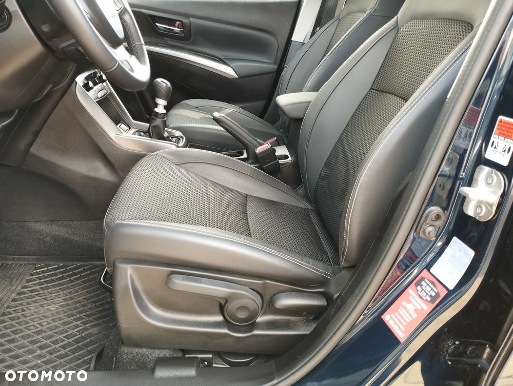Suzuki S-Cross 1.4 SHVS Elegance - 31