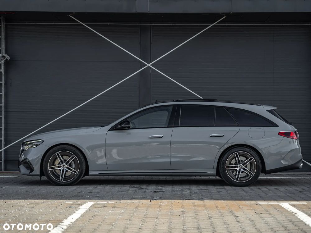 Mercedes-Benz Klasa E 300 de PHEV 4-Matic AMG 9G-Tronic - 9