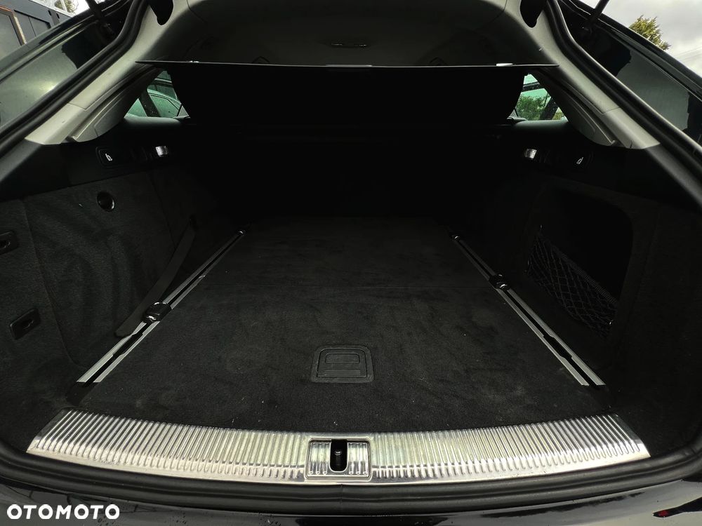 Audi A6 Avant 2.0 TDI Ultra DPF S tronic - 31