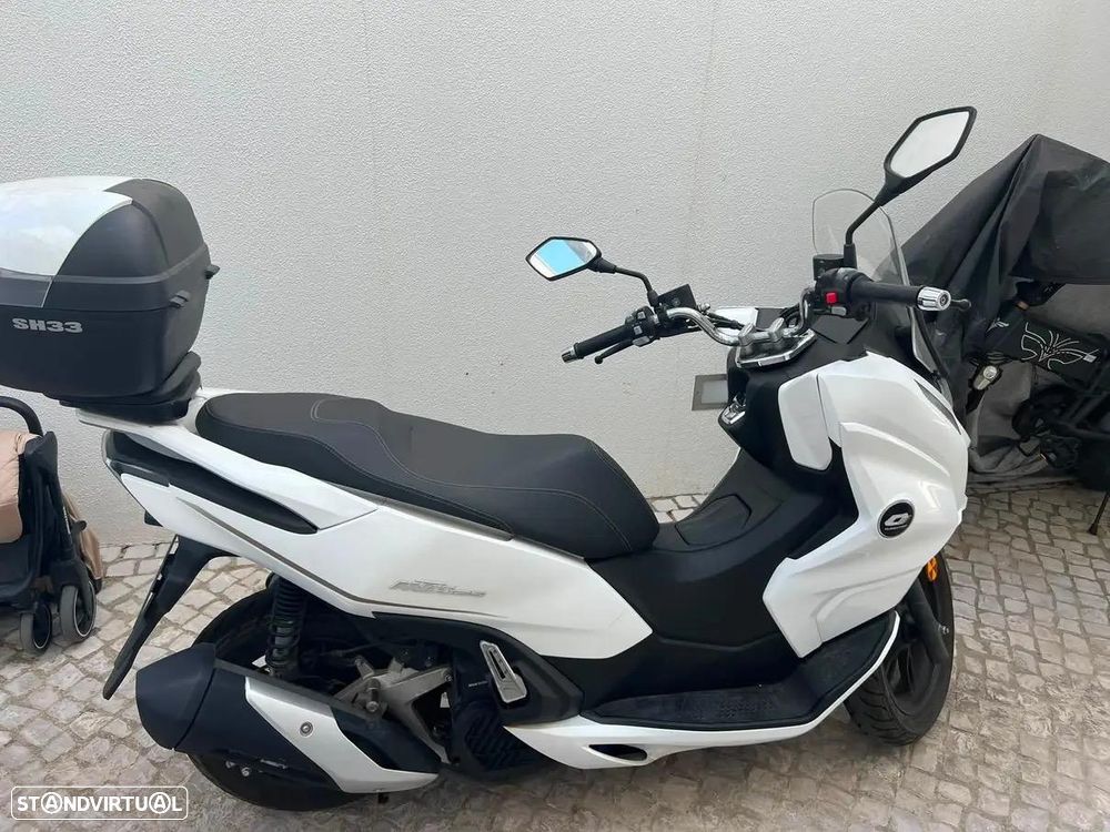 QJ Motor MTX 125 - 5