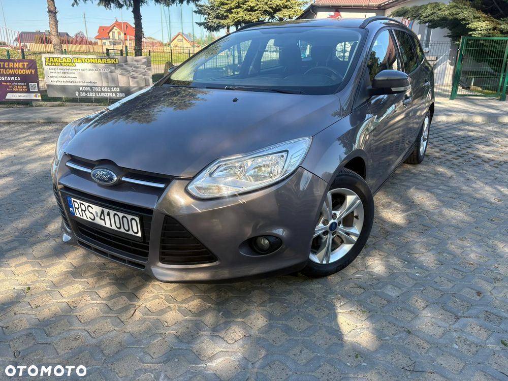 Ford Focus 1.6 Trend - 10